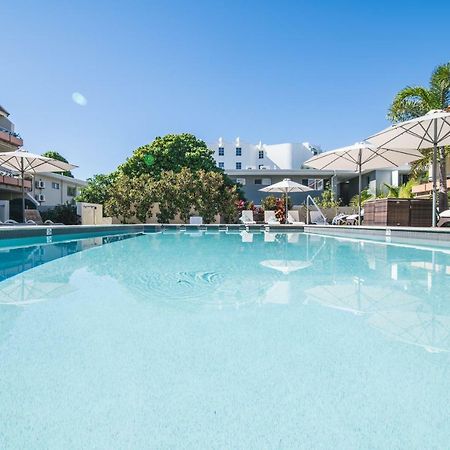 Hotel Laguna Noosa Heads Buitenkant foto