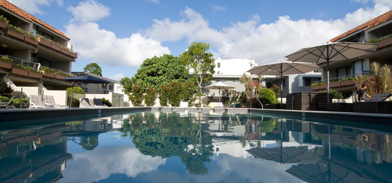Hotel Laguna Noosa Heads Buitenkant foto
